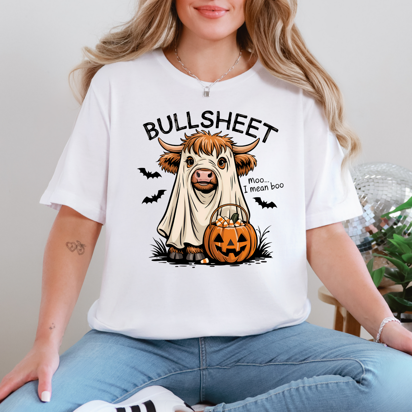 Wholesale Bullsheet and Pumpkin Graphic Tee - White Tee