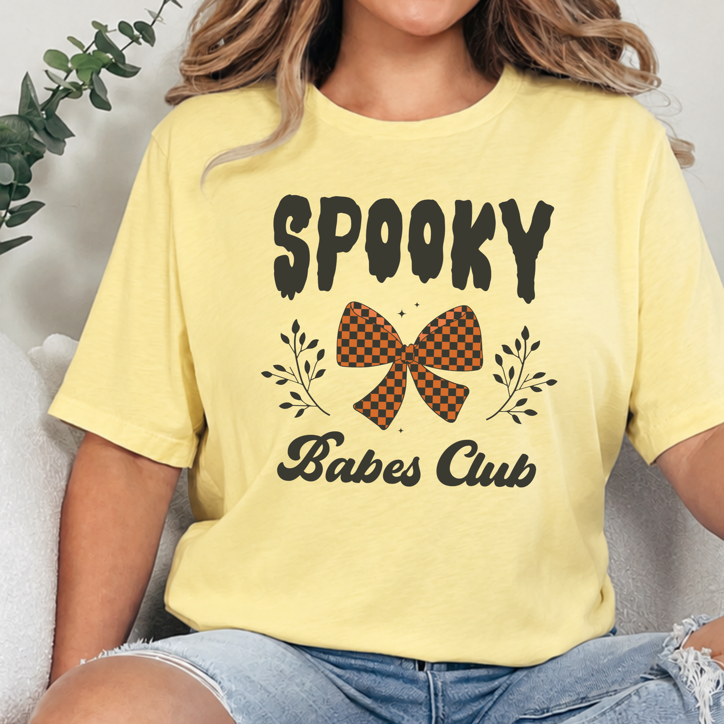 Wholesale Spooky Babes Club Graphic Tee - Heather French Vanilla