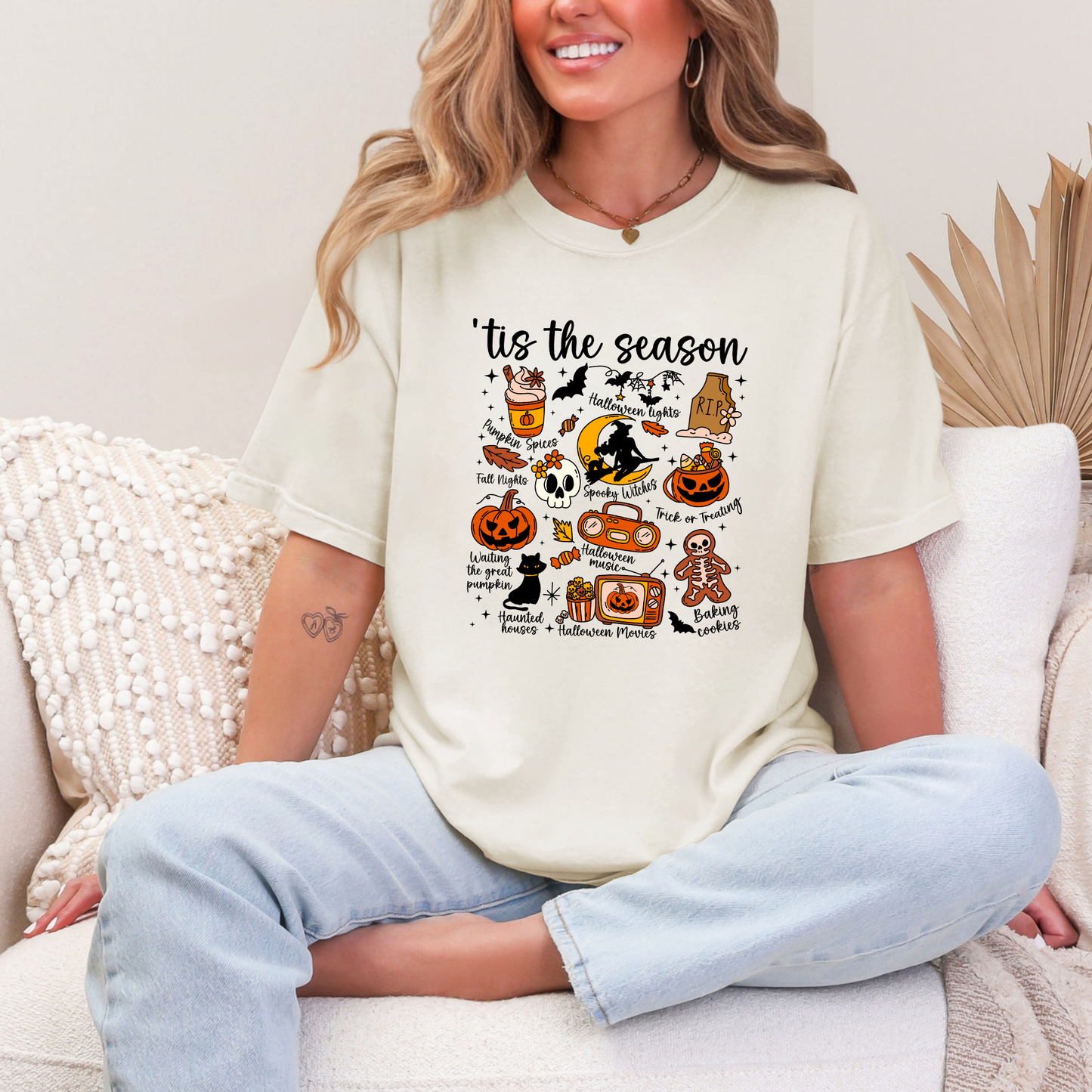 Wholesale Tis the Season Graphic Tee - CC Ivory Tee