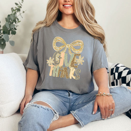 Wholesale Give Thanks Bow Graphic Tee - CC Grey Tee