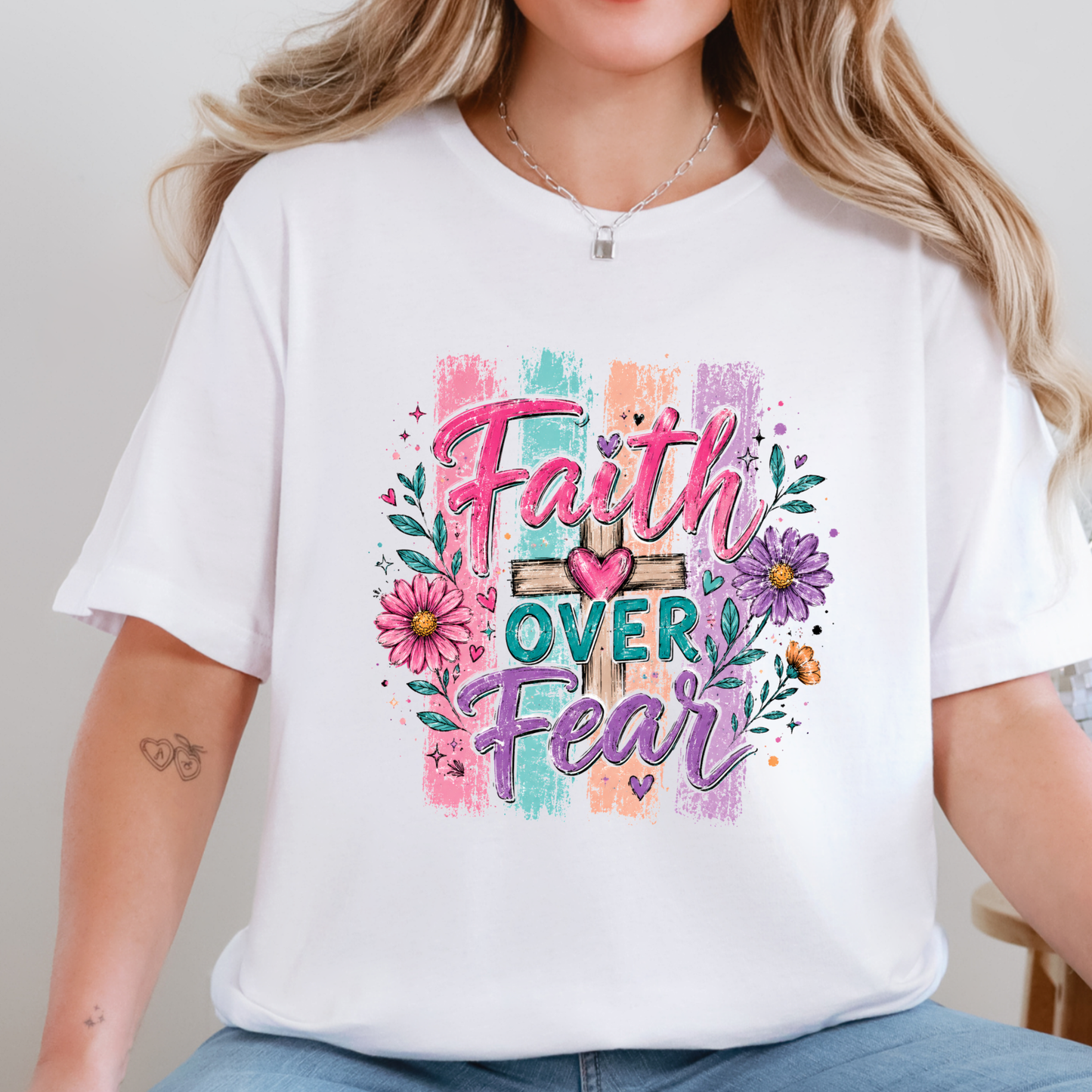 Wholesale Faith Over Fear Purple Graphic Tee - White