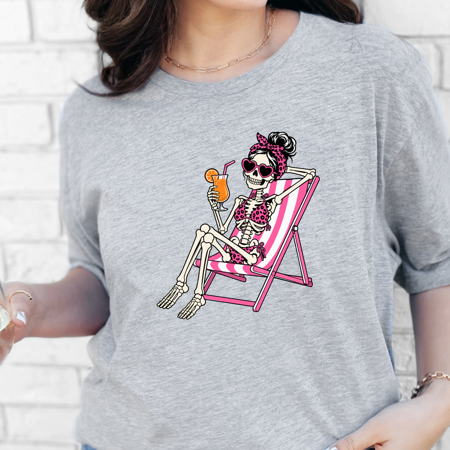 Wholesale Skeleton in Lawn Chair Graphic Tee - Grey