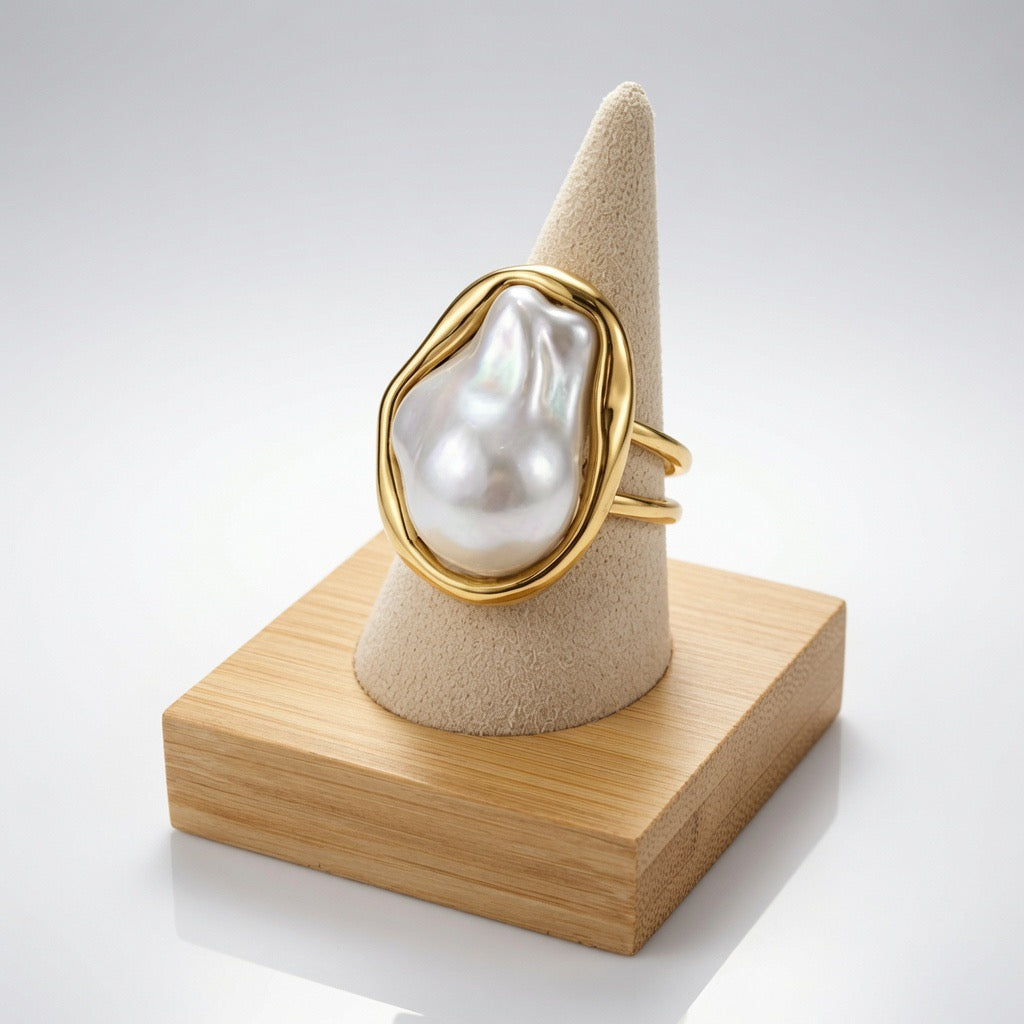 Dorothy Ring