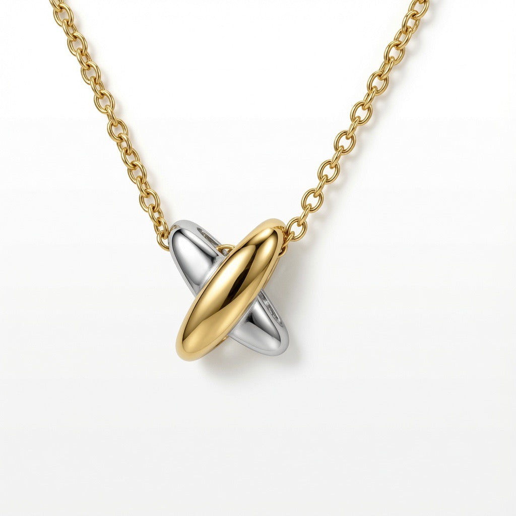 Holly Necklace
