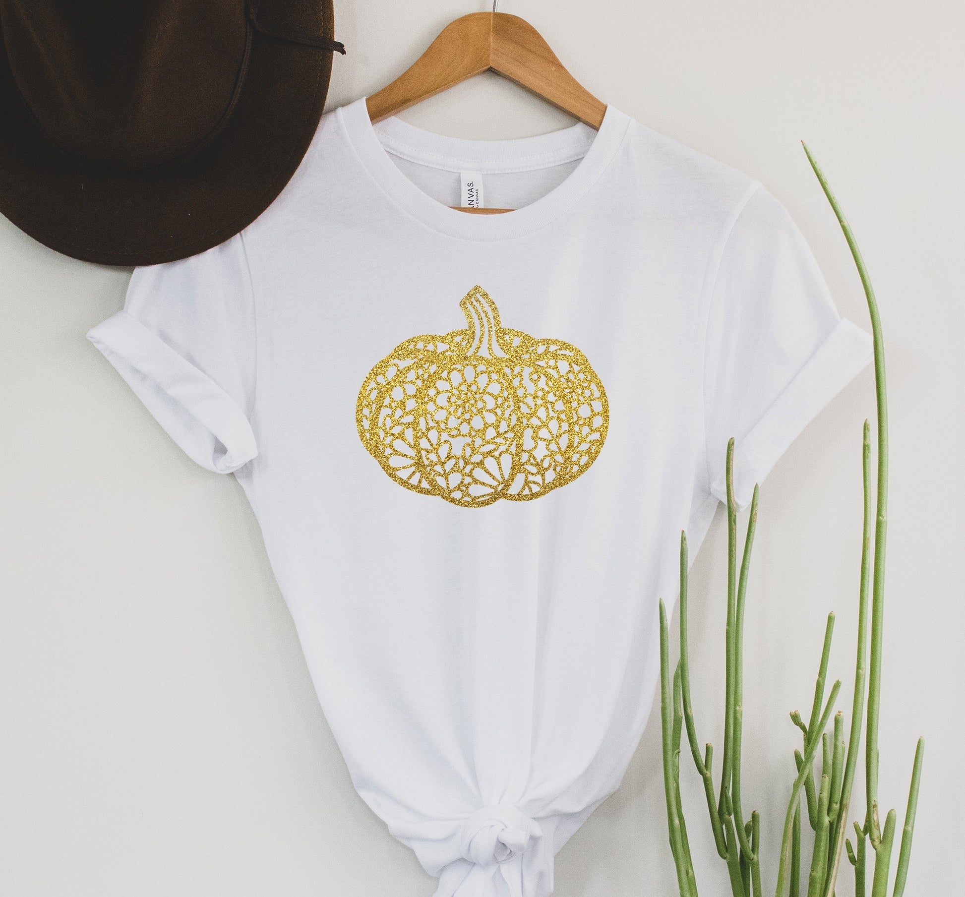 Wholesale Lace Pumpkin Gold Graphic Tee - Black