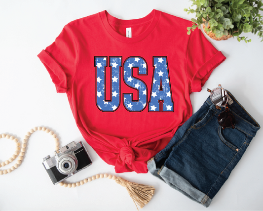 Distressed USA  - UNISEX RED GRAPHIC TEE