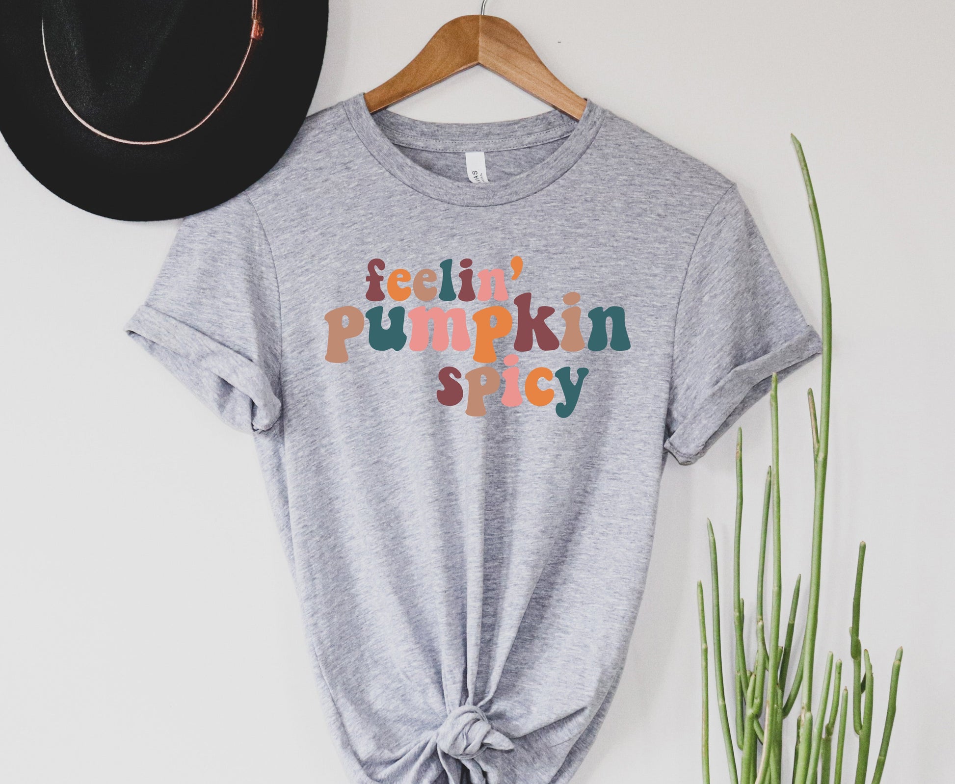 Wholesale Feelin' Pumpkin spicy Graphic Tee - Grey